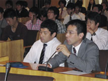 report_pict02.jpg